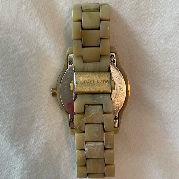 Michael Kors Watch - NEW battery - Picture 3 of 12